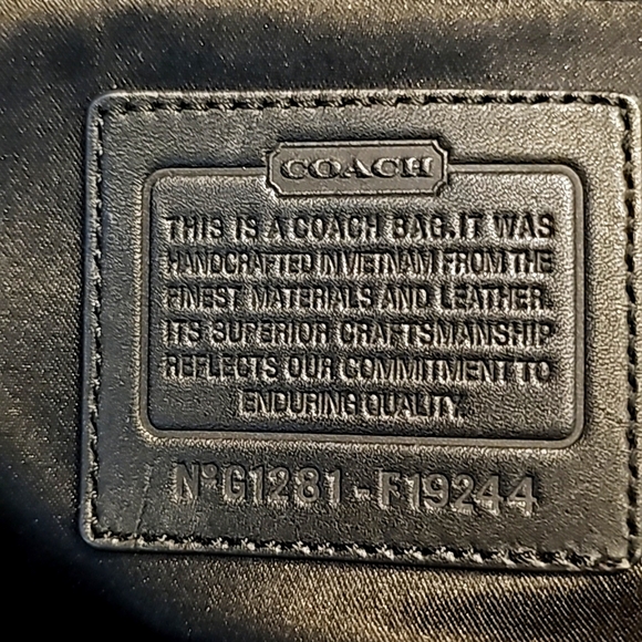 COACH Handbag - Picture 2 of 16